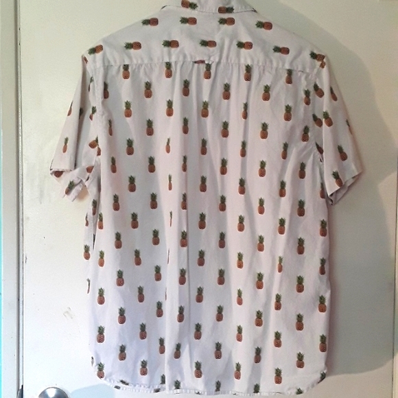 Denim & Flower Men's Pineapple Print Hawaiian shirt size XL - Picture 2 of 6